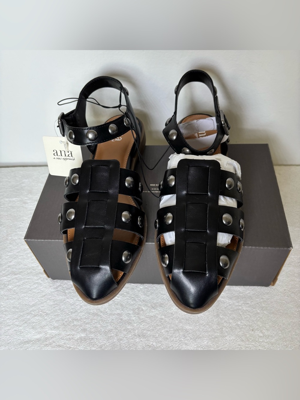 a.n.a Black Normey Fisherman Sandals with Ankle Strap Size 8M